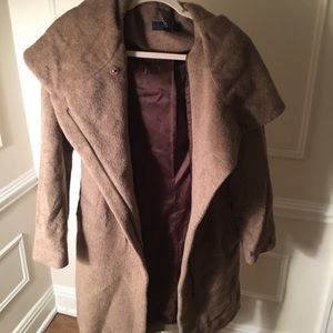 Chic and extremely warm Cole Haan Coat with Hood